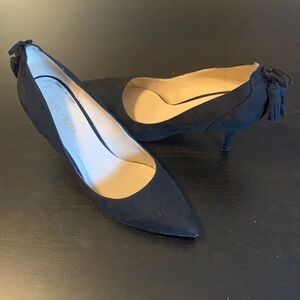 Marc Fisher suede pumps with tassels